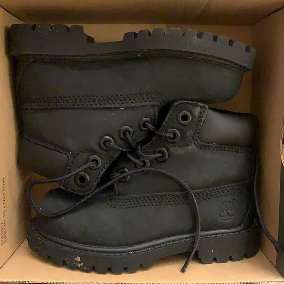 Timberland size 7C - Picture 1 of 6
